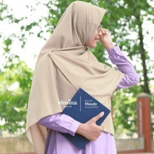 Segiempat Maudy 115