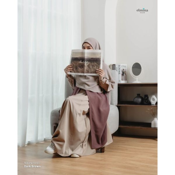 Elmina Hijab - Naura Vest - Image 7