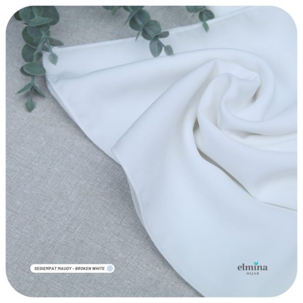 Segiempat Maudy 140
