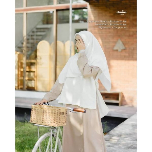 Outer Zeina dan Naura Vest Grade B/reject - Image 5